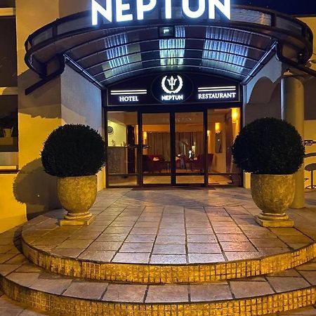 Hotel Neptun Jastrzębia Góra Exterior foto
